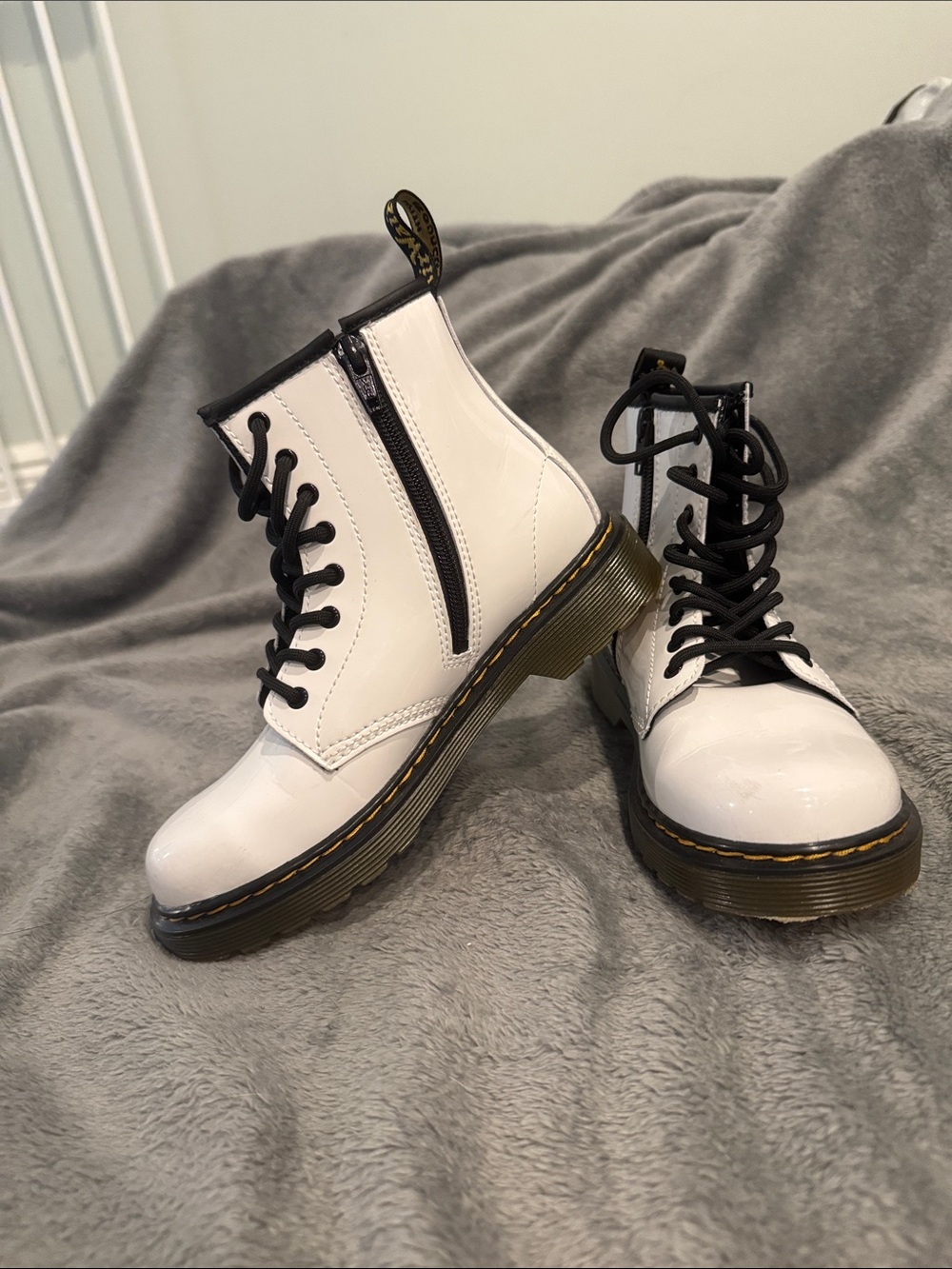 Big Kids size 2 White Lace-Up Patent Dr. Marten Boots with Side Zip
